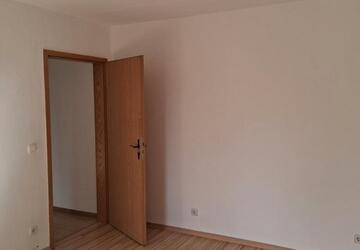 Wohnung Hohenmölsen - 2 Zimmer, 46 m&sup2;, 530&euro; | Angebot:27627219
