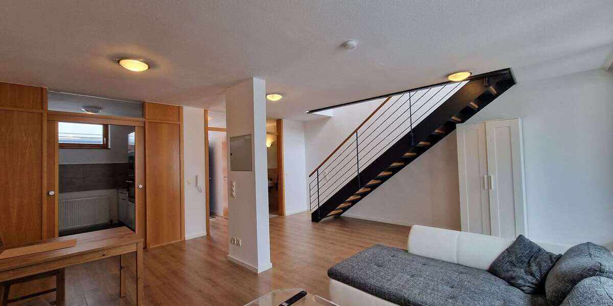 Etagenwohnung Merseburg - 3 Zimmer, 93 m&sup2;, 1.190&euro; | Angebot:24640974