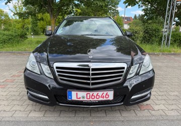 Mercedes-Benz E 220 238.000 km 7.450 &euro; Leipzig 04299