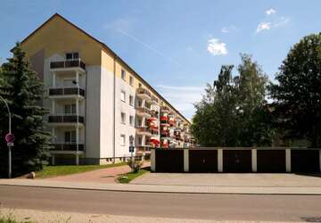 Wohnung Merseburg - 3 Zimmer, 59 m&sup2;, 410&euro; | Angebot:27049855