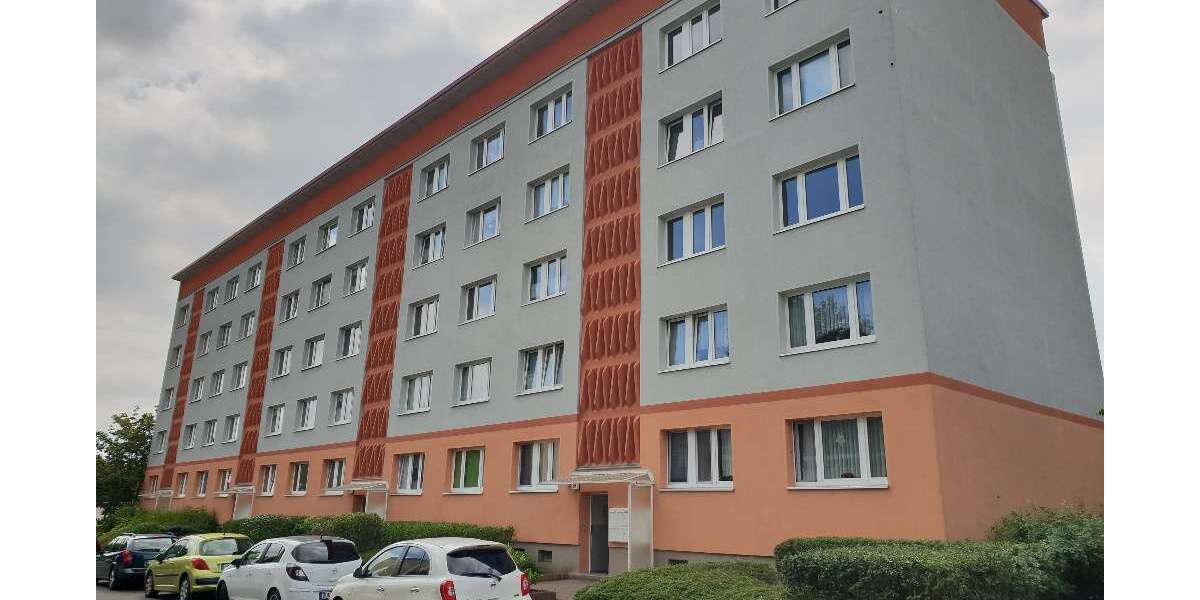 Etagenwohnung Merseburg - 3 Zimmer, 61 m&sup2;, 295&euro; | Angebot:26757736