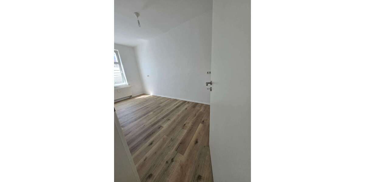 Etagenwohnung Leipzig Ost - 2 Zimmer, 52 m&sup2;, 615&euro; | Angebot:27243690