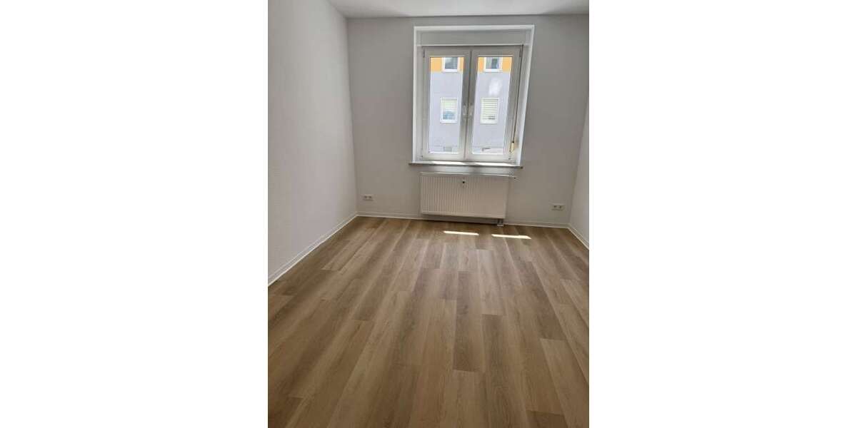 Etagenwohnung Merseburg Neumarkt (Vorstadt) - 2 Zimmer, 58 m&sup2;, 410&euro; | Angebot:25143242