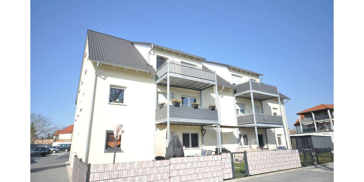 Etagenwohnung Zschortau Zschortau - 3 Zimmer, 88 m&sup2;, 1.020&euro; | Angebot:27255727