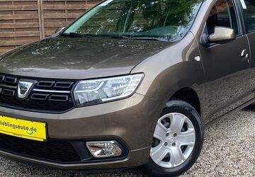 Dacia Sandero 9.900 km 7.999 &euro; Leipzig-Rückmarsdorf (Burghausen-Rückmarsdorf) 04178