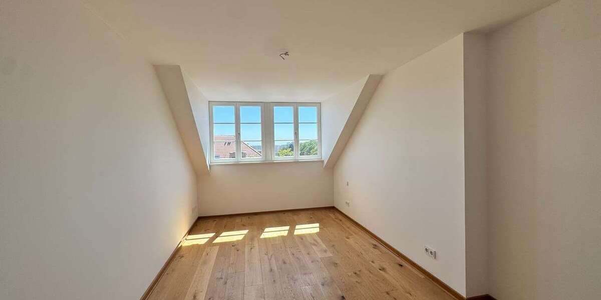 Etagenwohnung Leipzig Meusdorf - 4 Zimmer, 118 m&sup2;, 1.325&euro; | Angebot:26603511