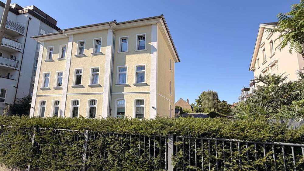 Etagenwohnung Leipzig Sellerhausen-Stünz - 2 Zimmer, 63 m&sup2;, 580&euro; | Angebot:27141857