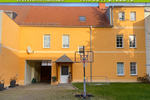 GEPFLEGTES MEHRFAMILIENHAUS MIT 3 WOHNUNGEN (VERMIETET) mit 4,99 % RENDITE - Mehrfamilienhaus, Wohnhaus Delitzsch | Angebot:26716096