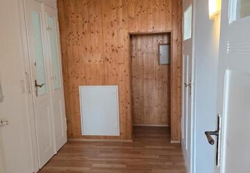 Wohnung Grimma - 3 Zimmer, 64 m&sup2;, 550&euro; | Angebot:27631400