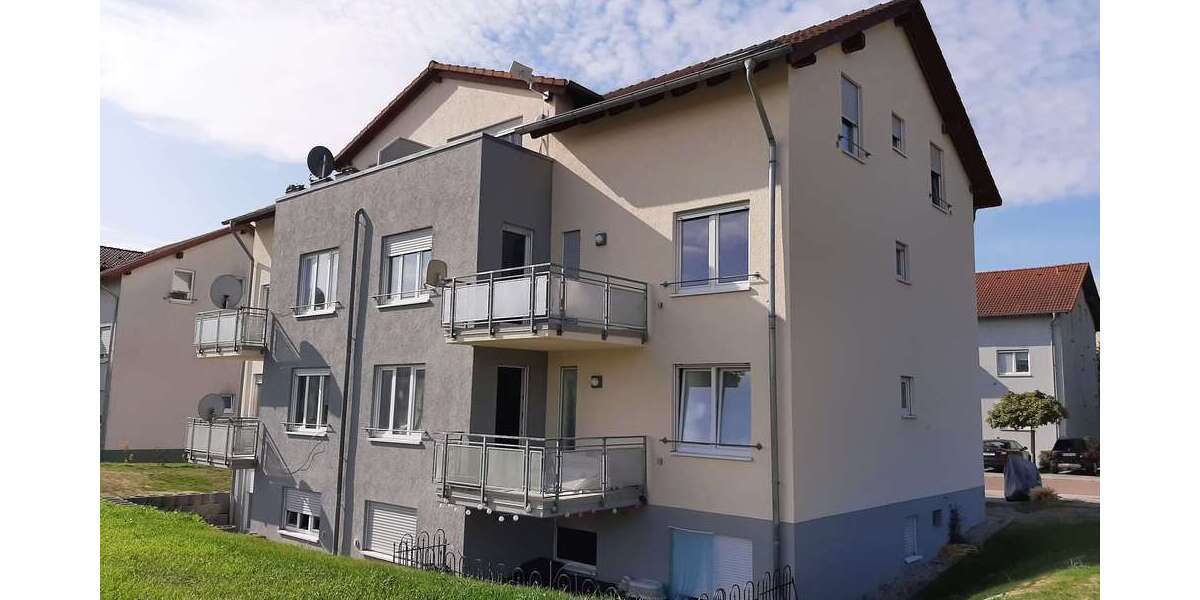 Etagenwohnung Kabelsketal Gröbers - 3 Zimmer, 82 m&sup2;, 700&euro; | Angebot:27313825