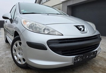 Peugeot 207 156.200 km 1.999 &euro; Zwenkau 04442