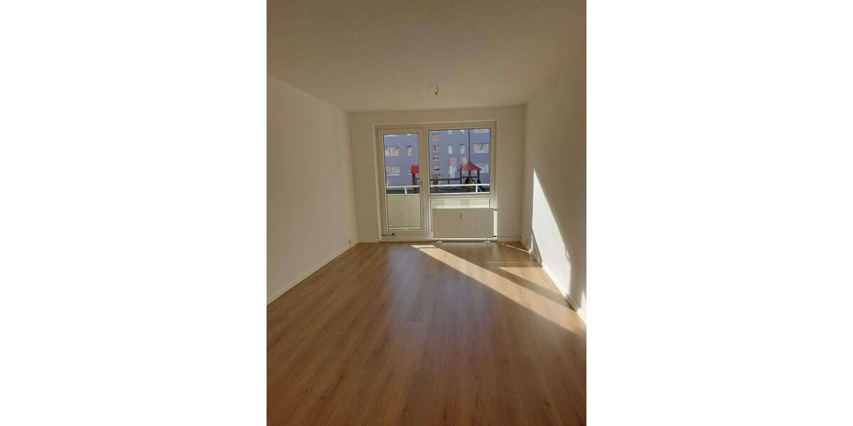 *Hochwertig sanierte 3-Raum-Wohnung mit Balkon in ruhiger Lage * - Appartement Leipzig Kleinzschocher | Angebot:10654723