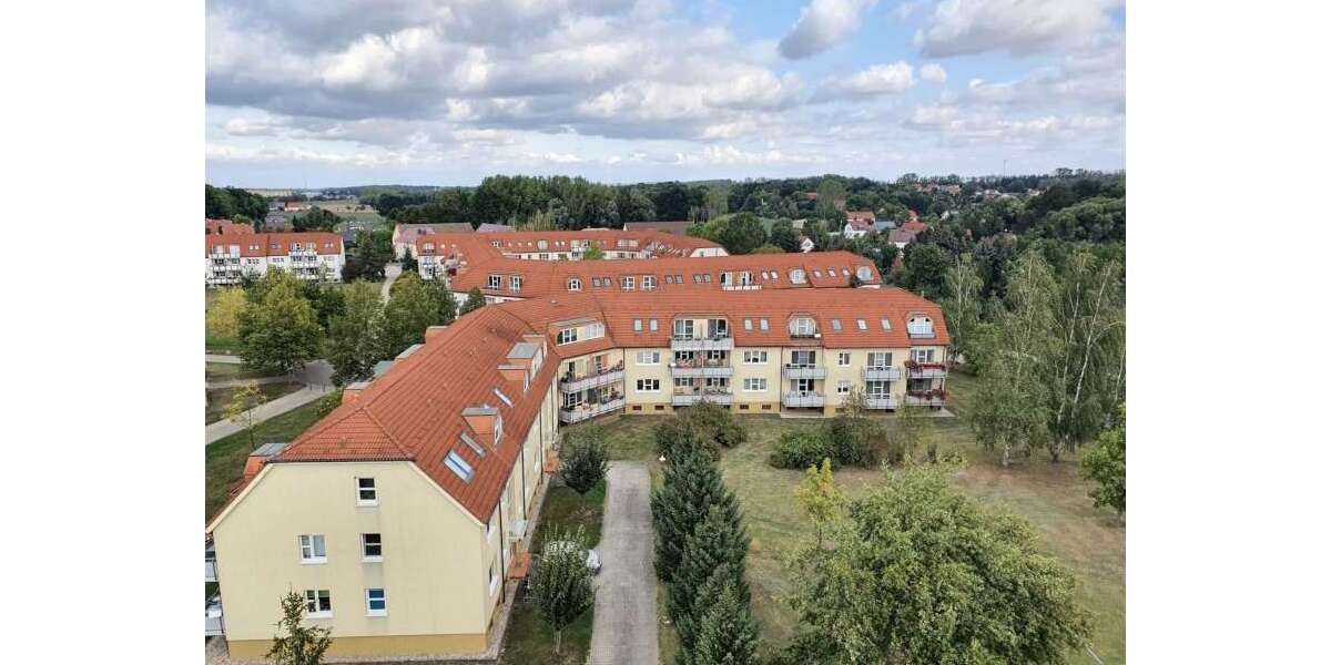 Etagenwohnung Borna - 3 Zimmer, 68 m&sup2;, 430&euro; | Angebot:26750993