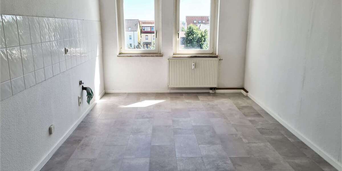 Etagenwohnung Wurzen Altstadt - 2 Zimmer, 64 m&sup2;, 365&euro; | Angebot:27593520