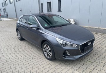 Hyundai i30 96.640 km 10.500 &euro; Leipzig 04209