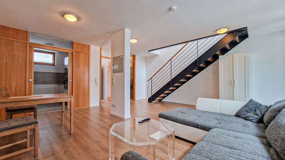 Etagenwohnung Merseburg - 3 Zimmer, 91 m&sup2;, 1.190&euro; | Angebot:27324704